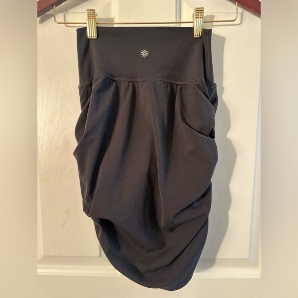 ATHLETA XS Blk Transcend Skort Athletic Skirt Ruching Modest Tennis Pickleball - Picture 10 of 10